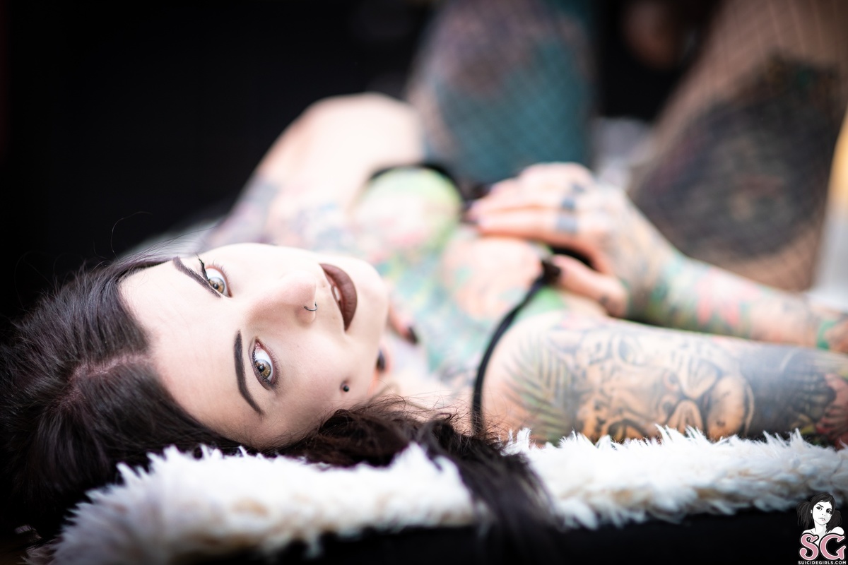 toxyfoxy-lifefindsaway-13.jpg