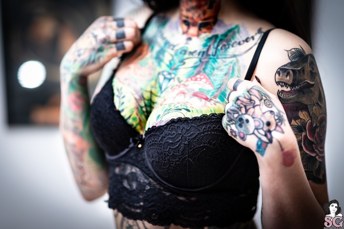 toxyfoxy-lifefindsaway-19.jpg