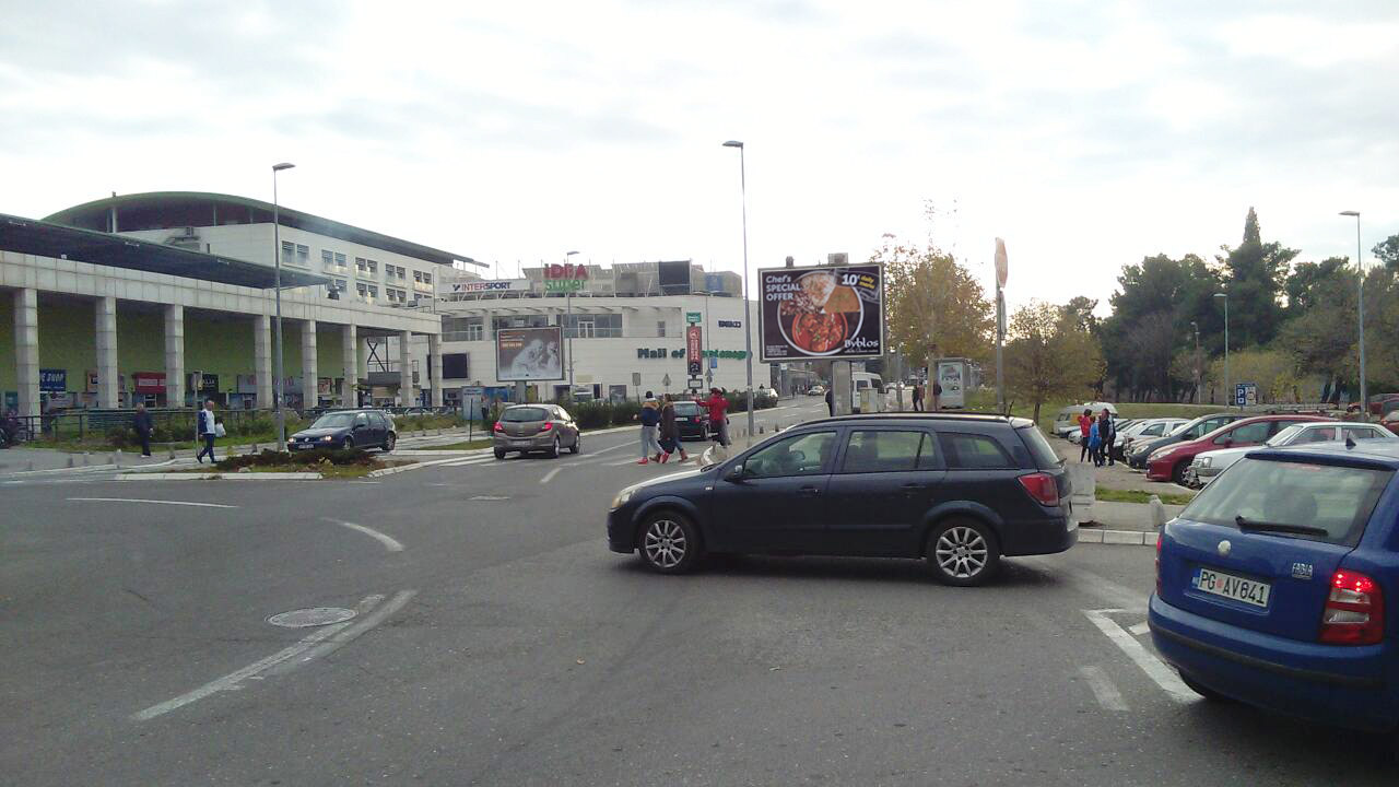 12331829_1.jpg