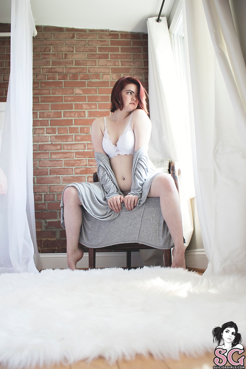 tyr-kissedbythesun-17.jpg