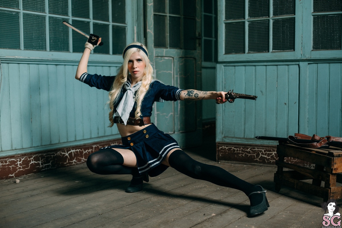 serenna-youhavealltheweaponsyouneednowfight-13.jpg