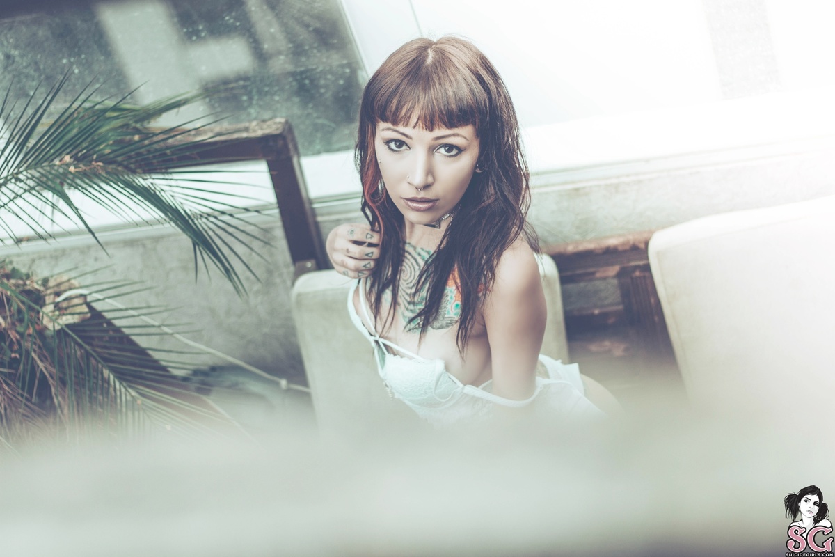 juhconnie-noirdesir-15.jpg