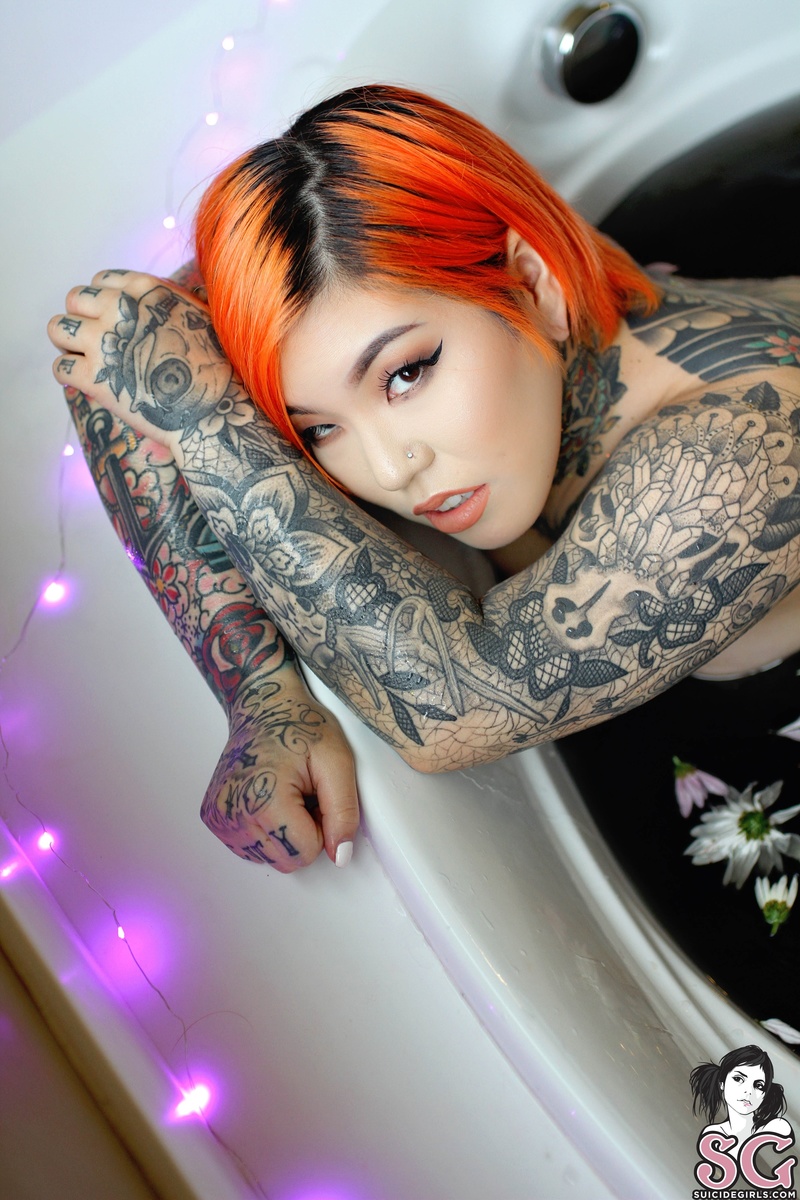 booteasee-reigninblack-25.jpg