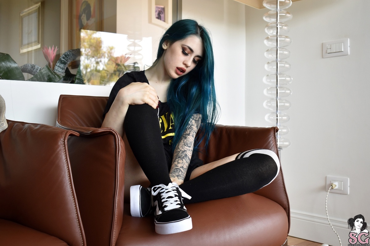 alteaaetla-wheredidyousleeplastnight-01.jpg