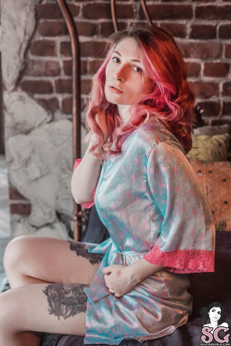 elliehedgie-seafoam-03.jpg