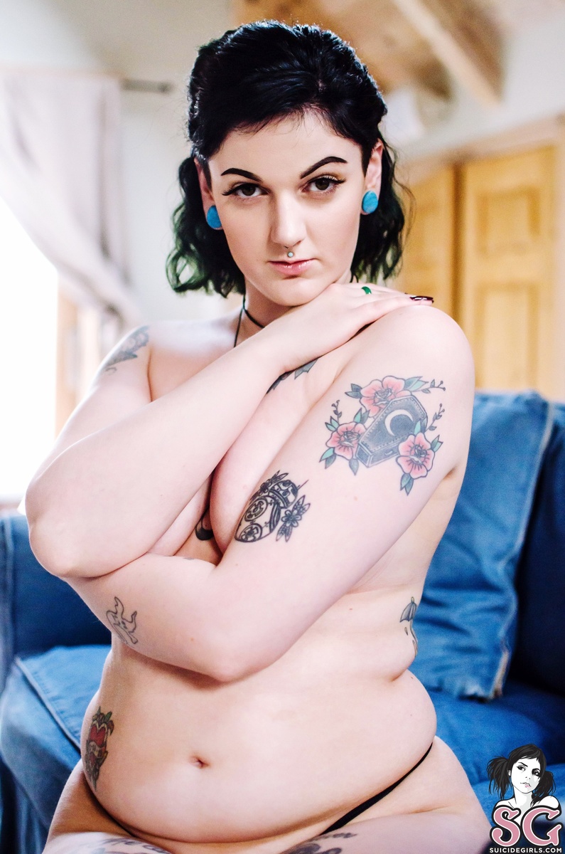 lilithlovebug-luminesce-11.jpg