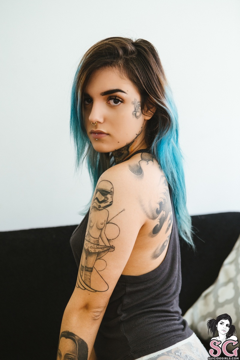 freaksuicide-radioactivebloom-01.jpg