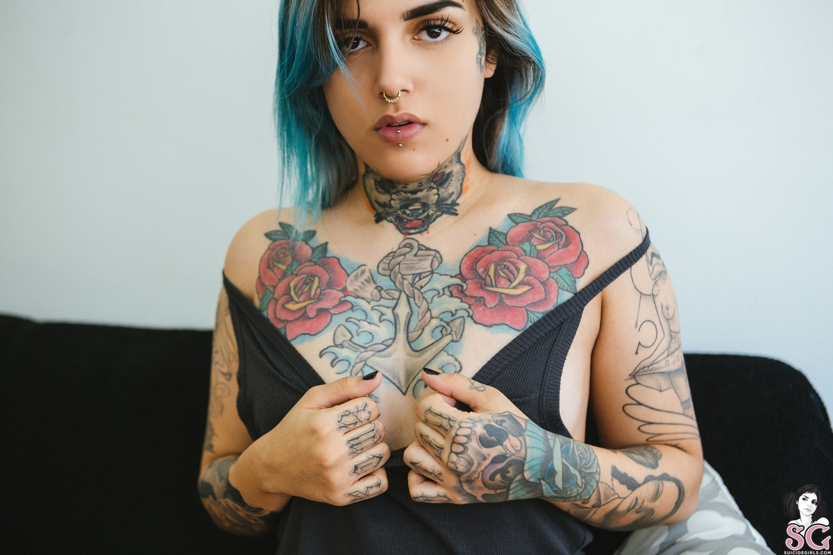 freaksuicide-radioactivebloom-09.jpg