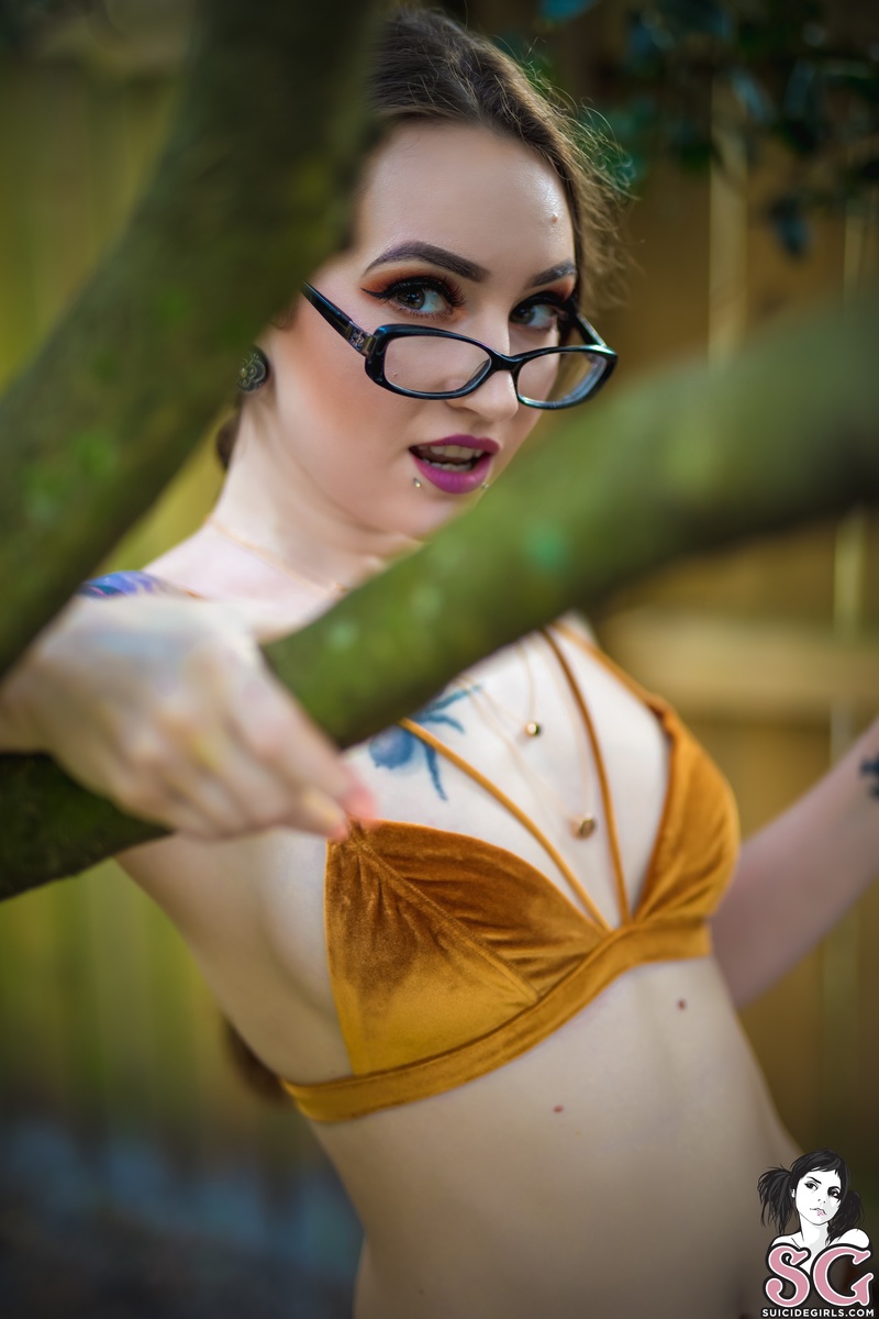liya-vanitygarden-05.jpg