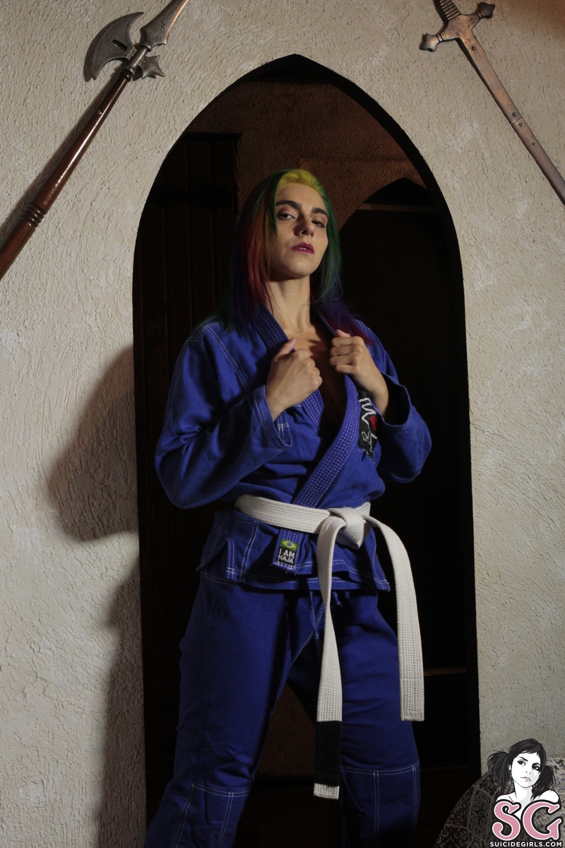 kmikzgirl-jiujitsubabe-01.jpg
