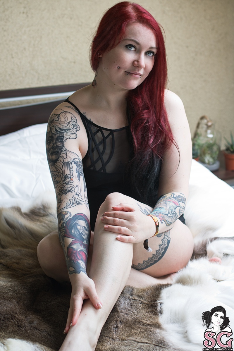 ayaleide-thebewitchingofhuldra-05.jpg