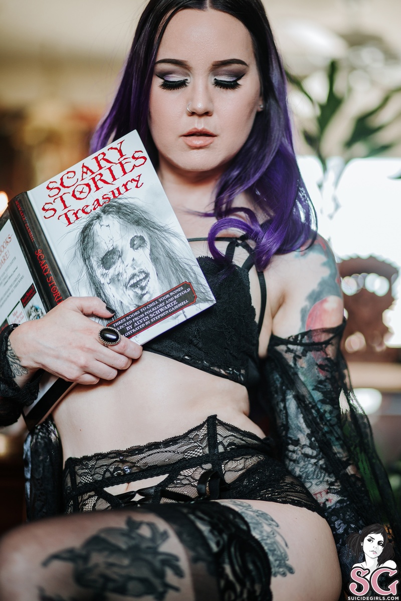 marceline-scarystories-07.jpg