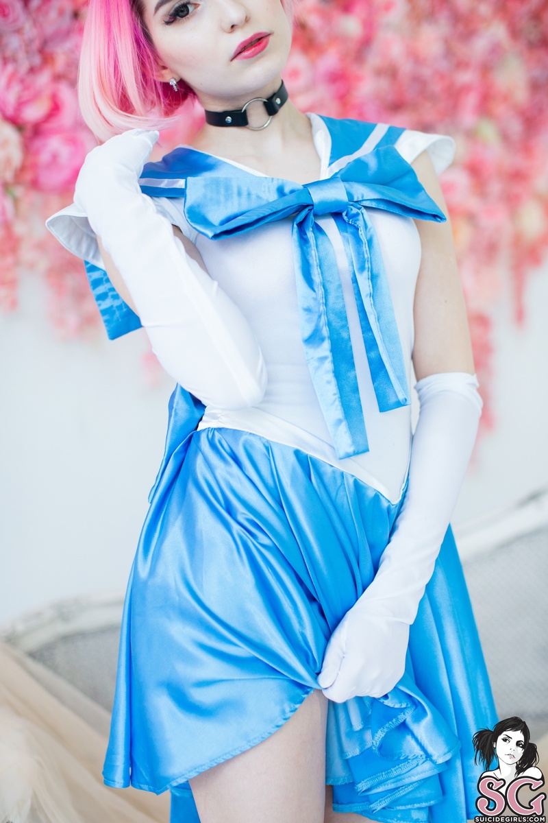 janejame-pinkdreamsofsailormercury-03.jpg