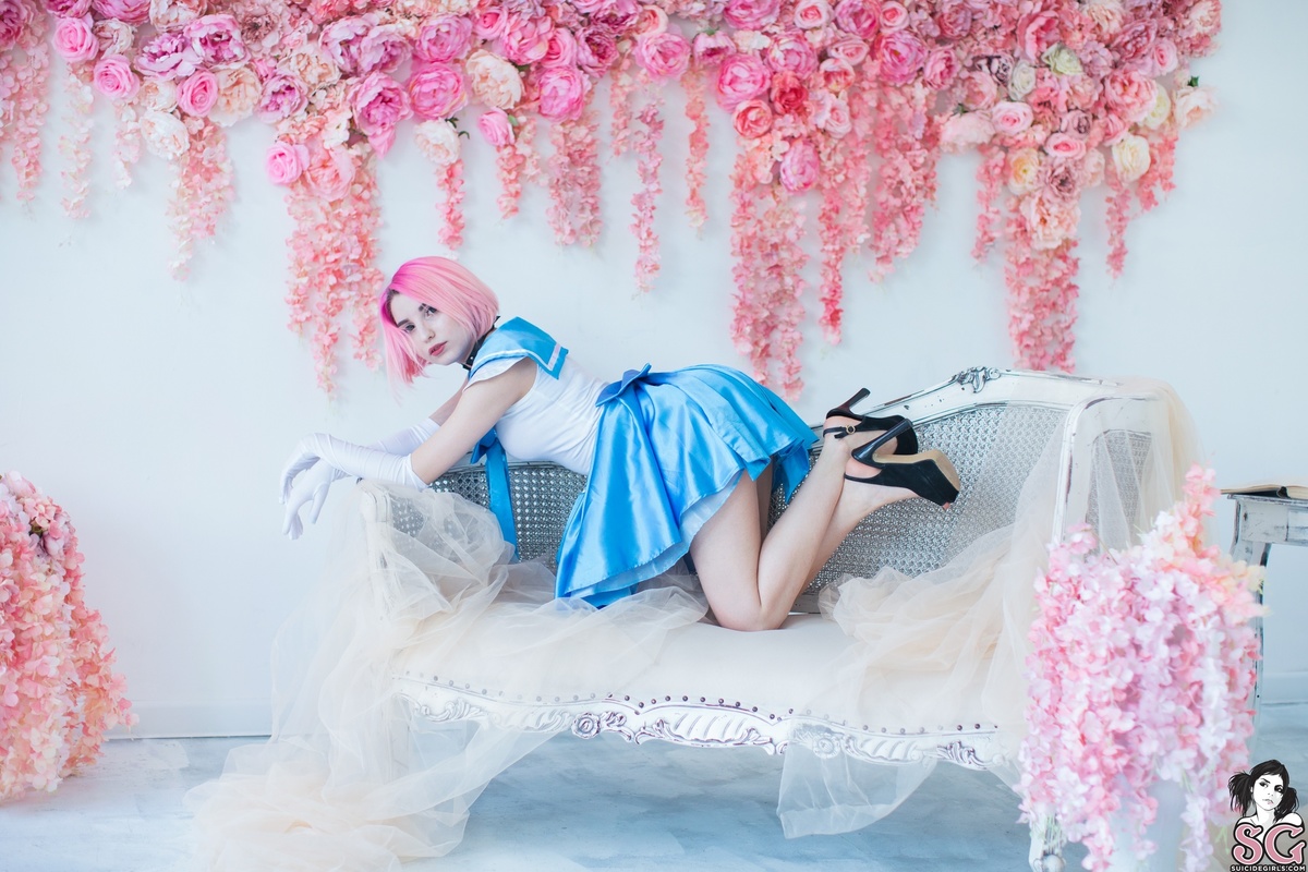 janejame-pinkdreamsofsailormercury-05.jpg