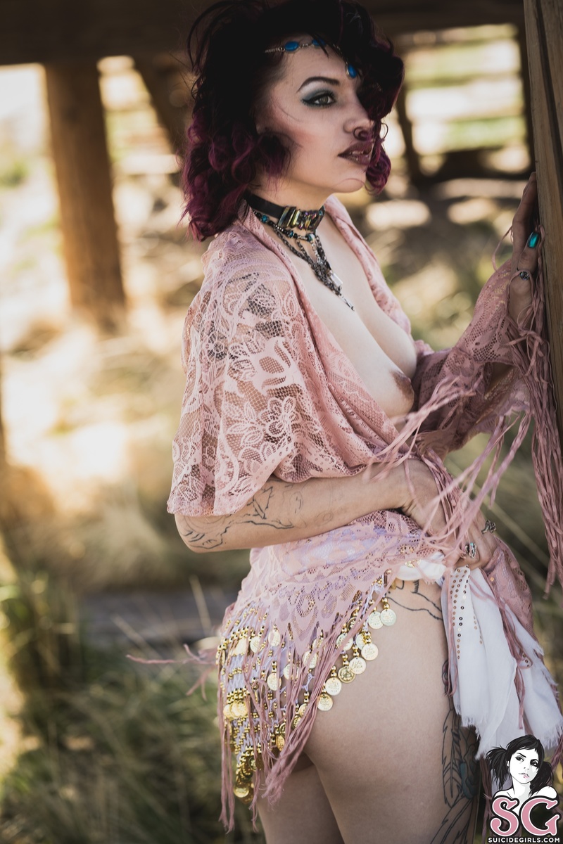 ladyeluerra-gypsyfreedom-39.jpg