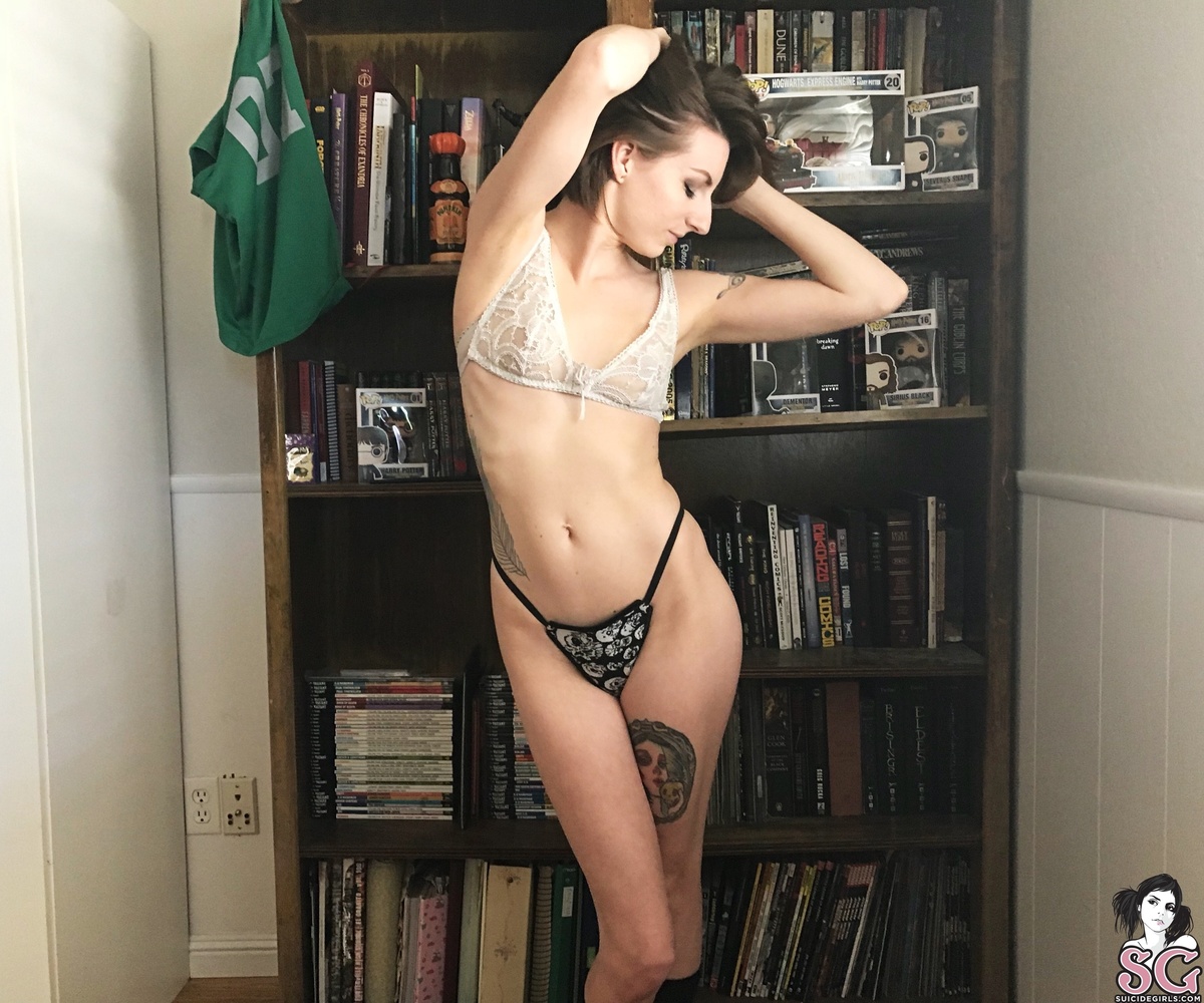 exoticfowl-bookworm-07.jpg