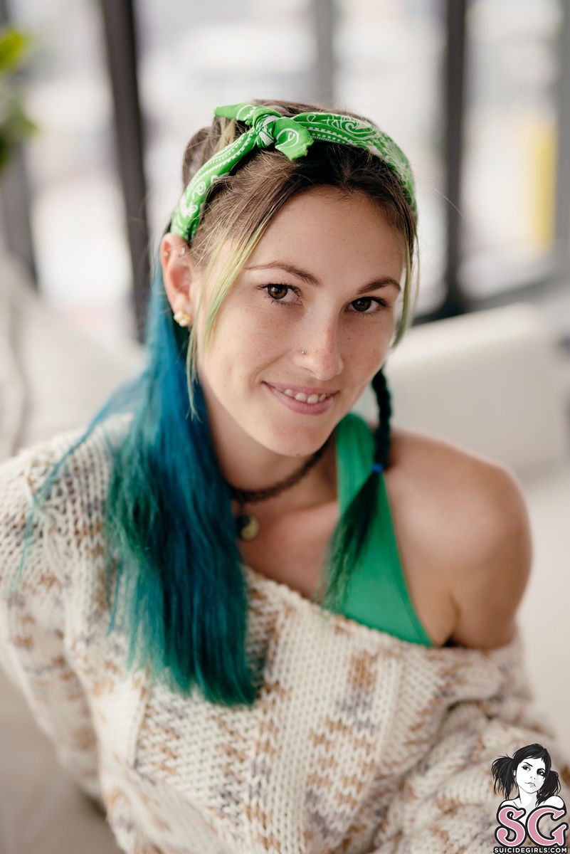 lexusjayne-camgirl-01.jpg