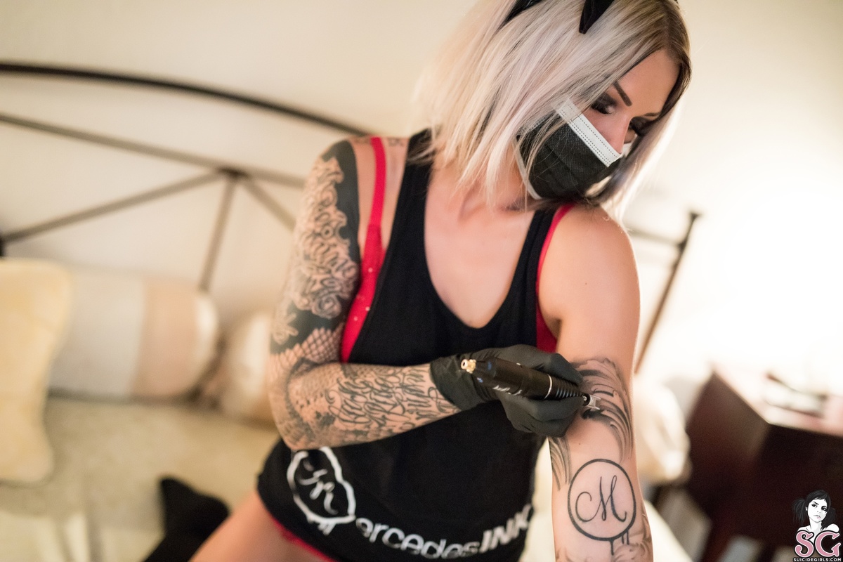 mercedestsangaras-mercedesink-01.jpg
