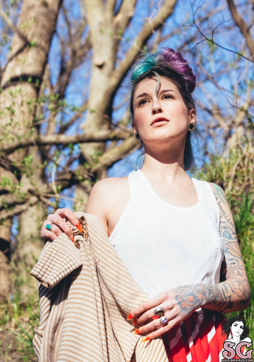 fbambery-lostinthewoods-05.jpg