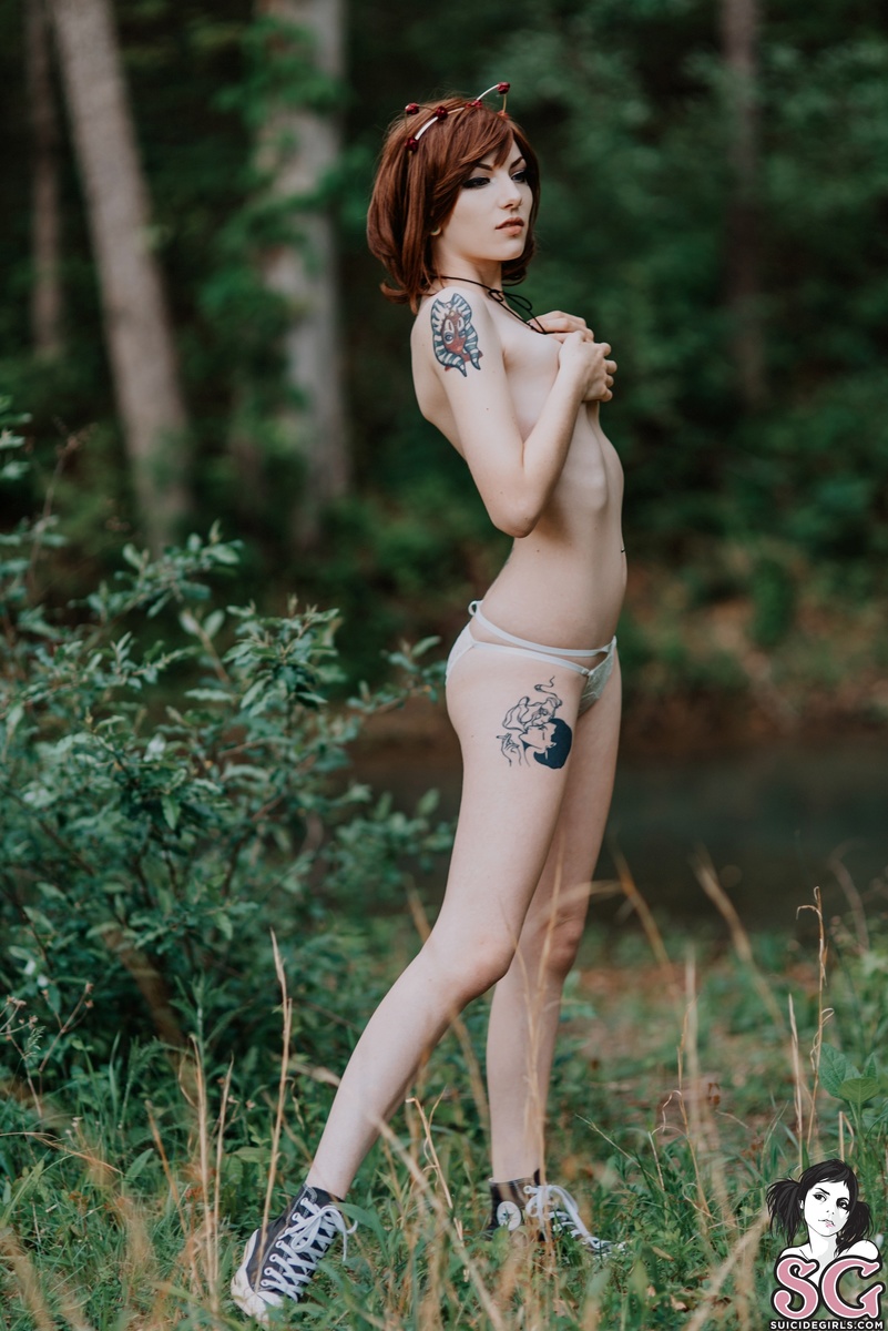 kaeli-youngandfree-21.jpg