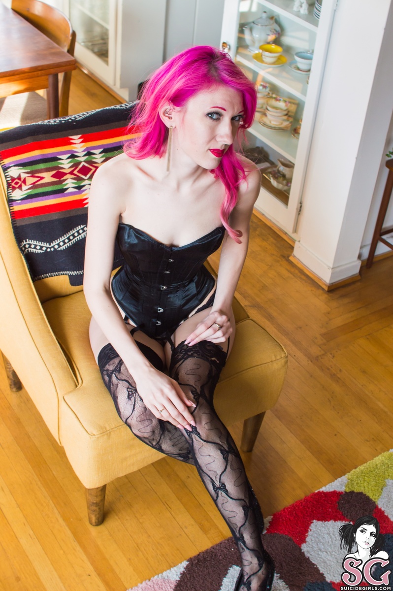sparklebat-housewife-03.jpg