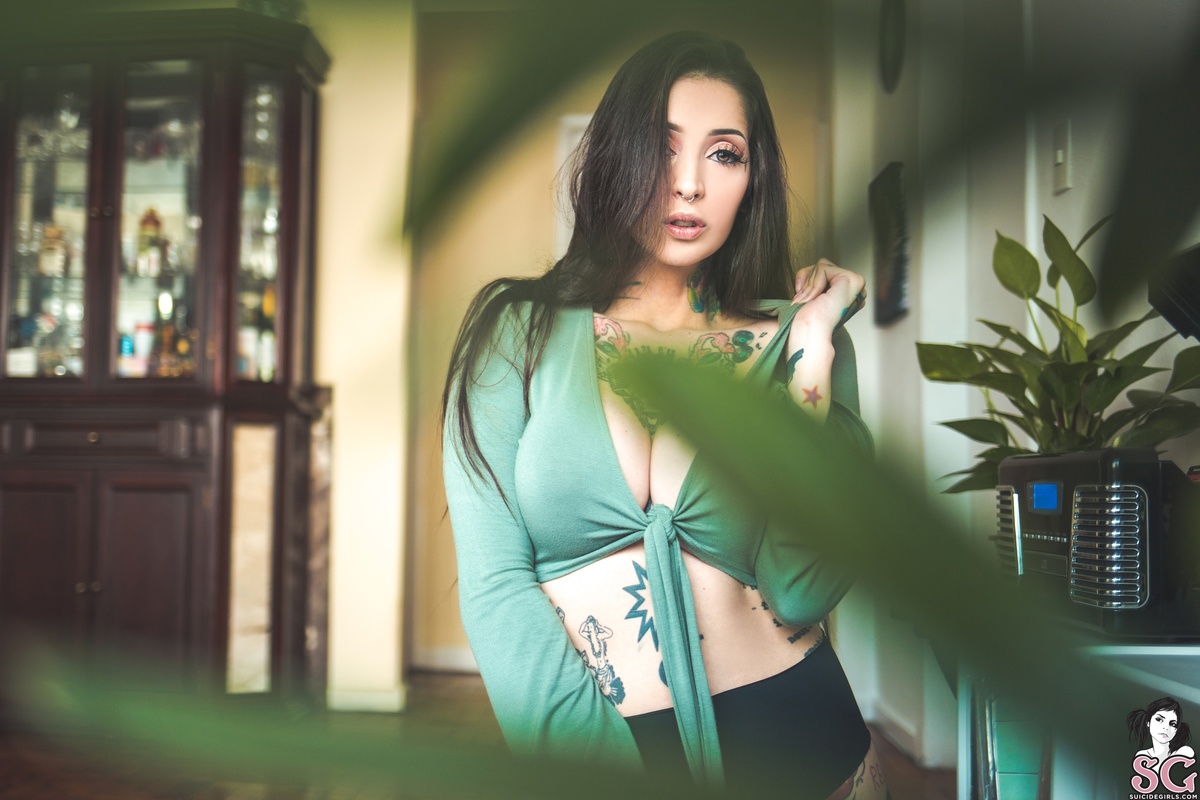 jacqueline-hardrockbabe-05.jpg