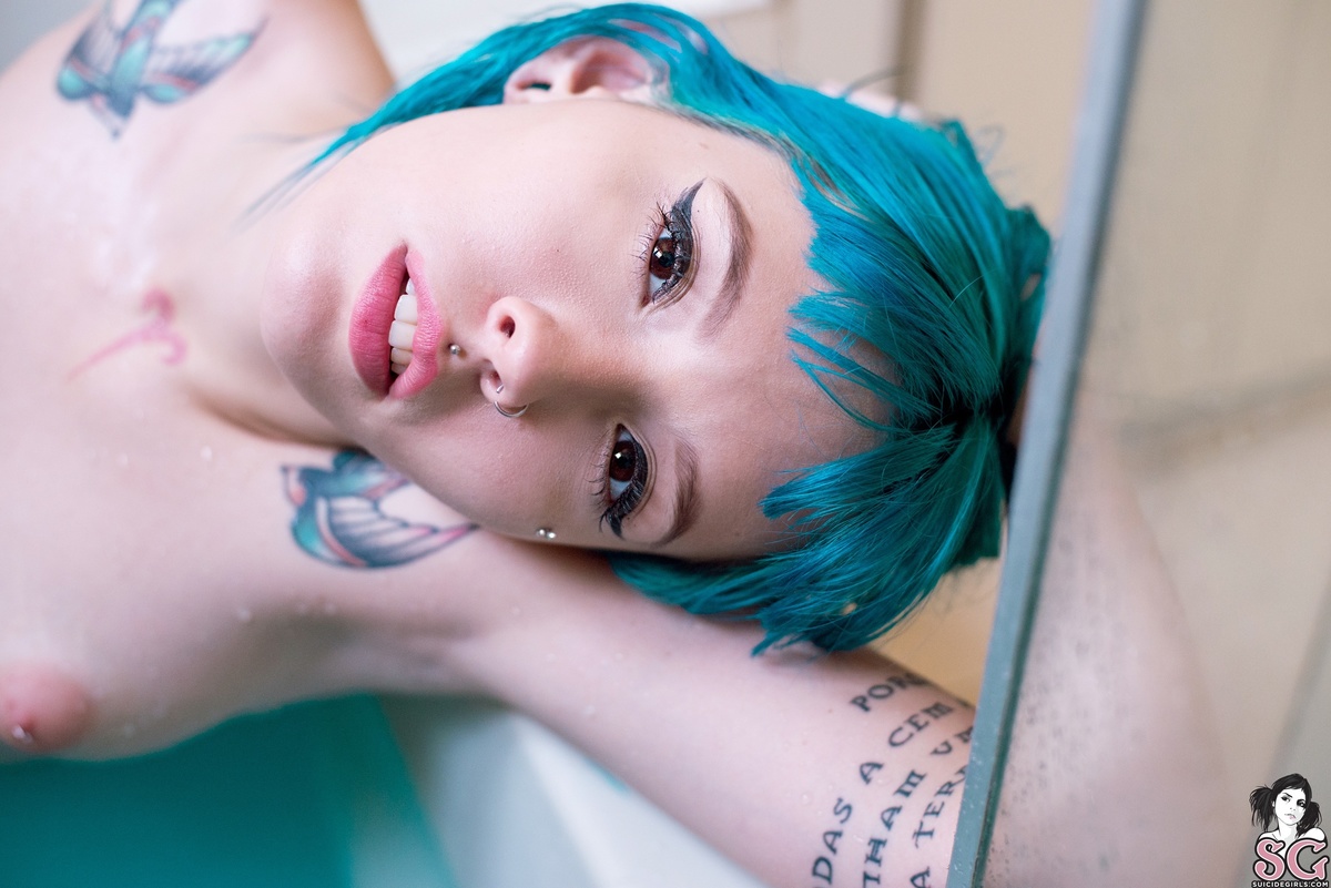 vohs-theshower-39.jpg