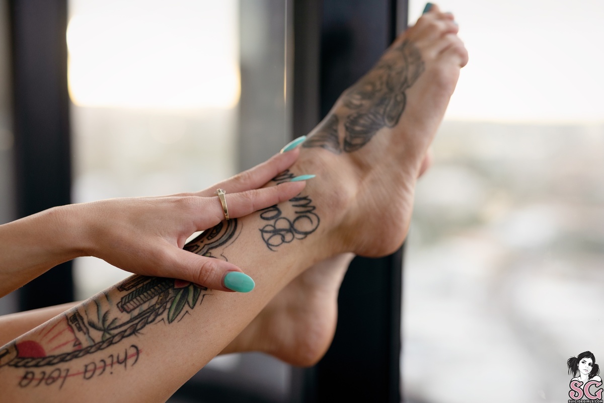 billiebeeverofficial-pinacolada-09.jpg