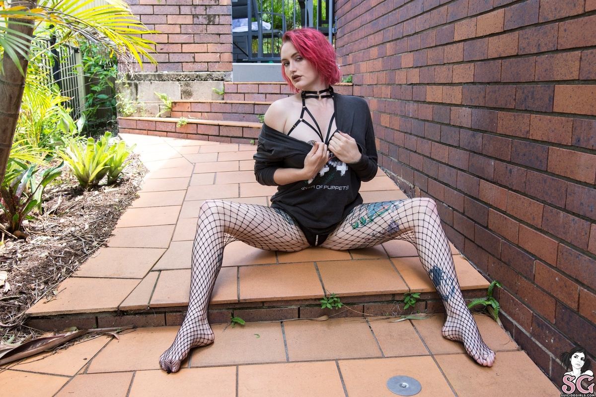 lotticia-yourmasterofpuppets-07.jpg