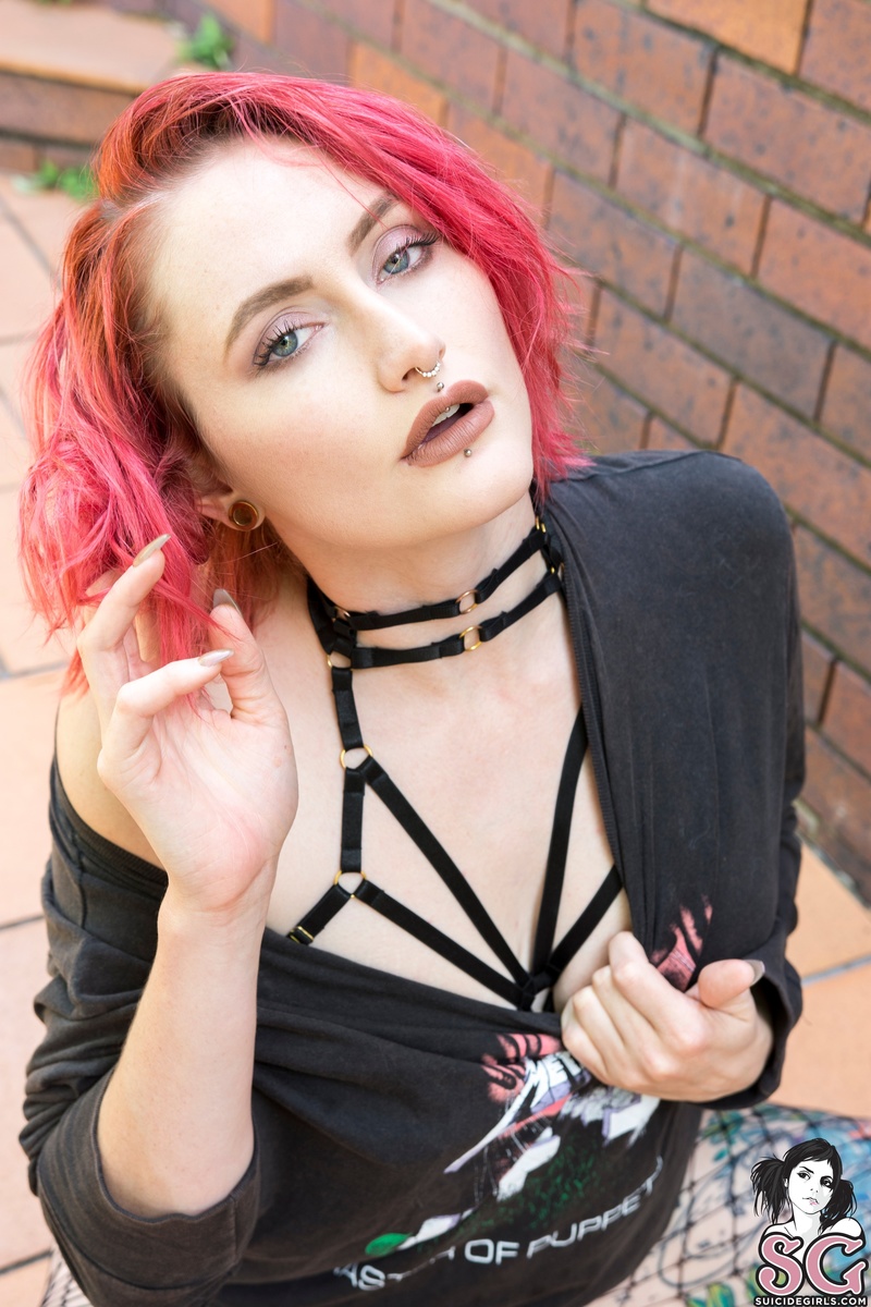 lotticia-yourmasterofpuppets-09.jpg