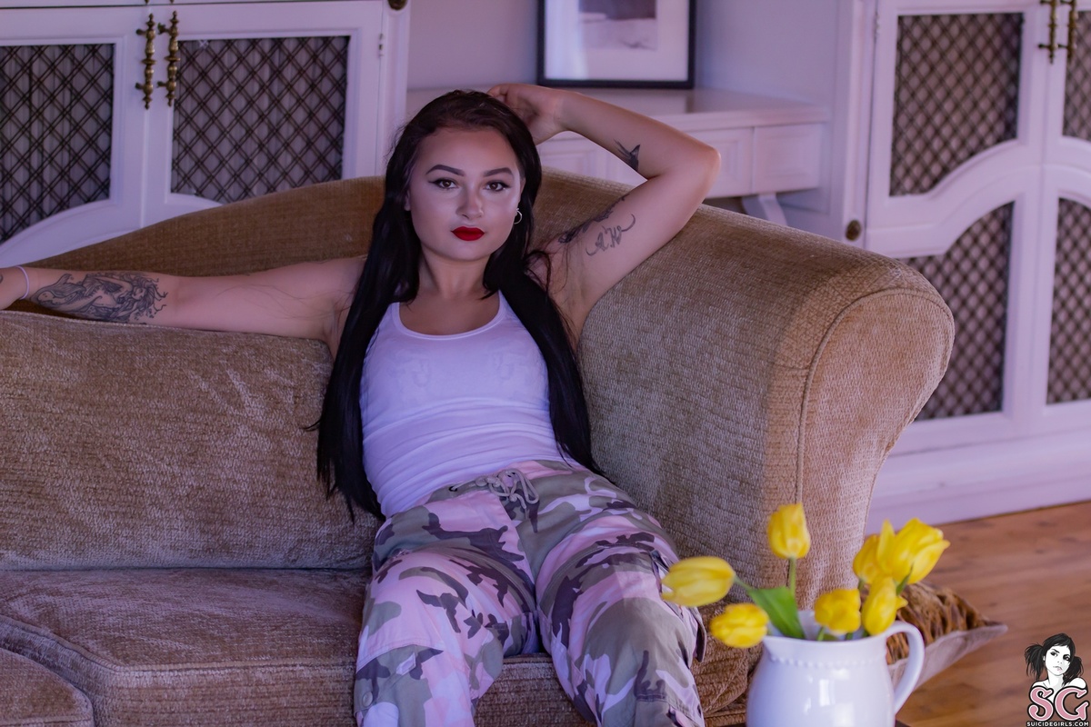 skyya-couchpotato-01.jpg