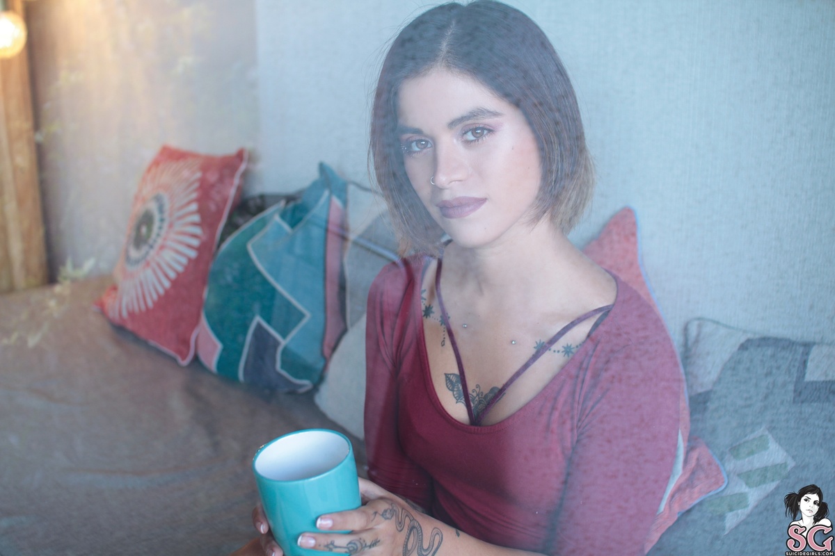pandora-coffeandtattoos-01.jpg
