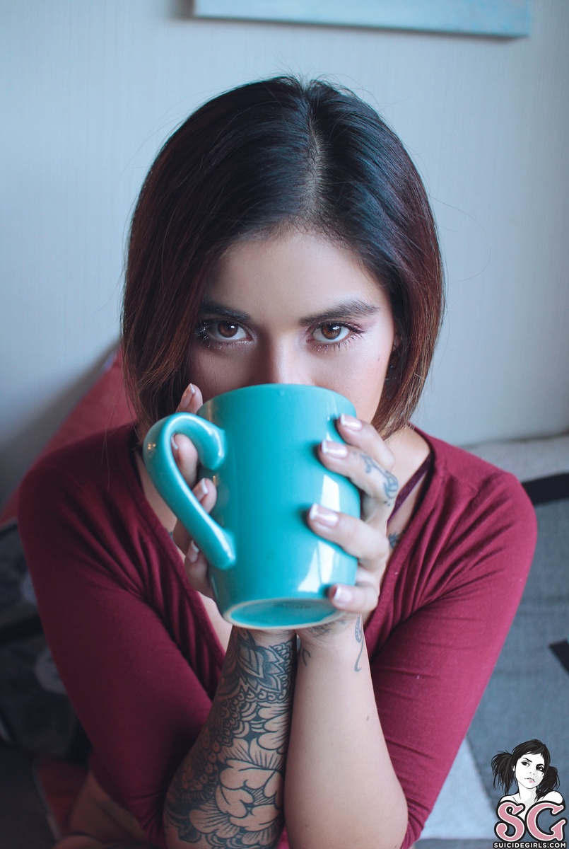 pandora-coffeandtattoos-03.jpg