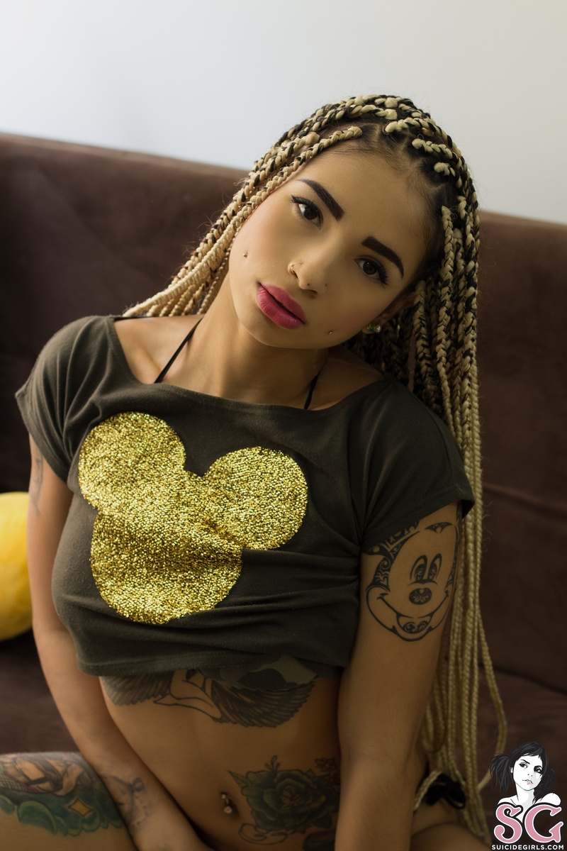 afromia-mickeyqueen-13.jpg