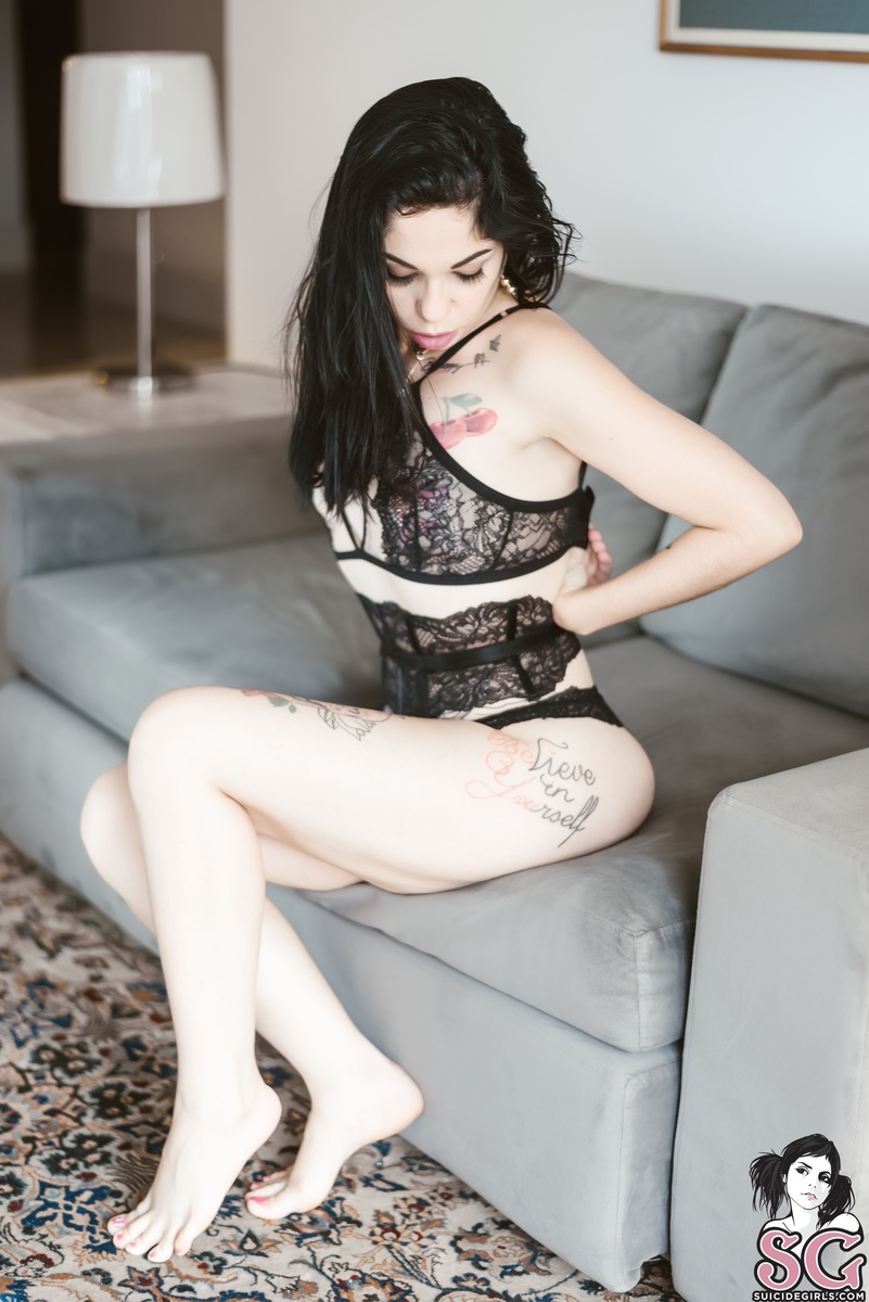 myrela-ahotafternoon-19.jpg