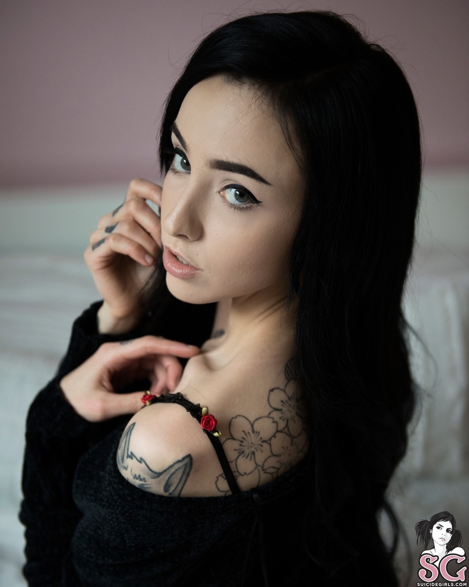 lovesick-brokenrose-03.jpg