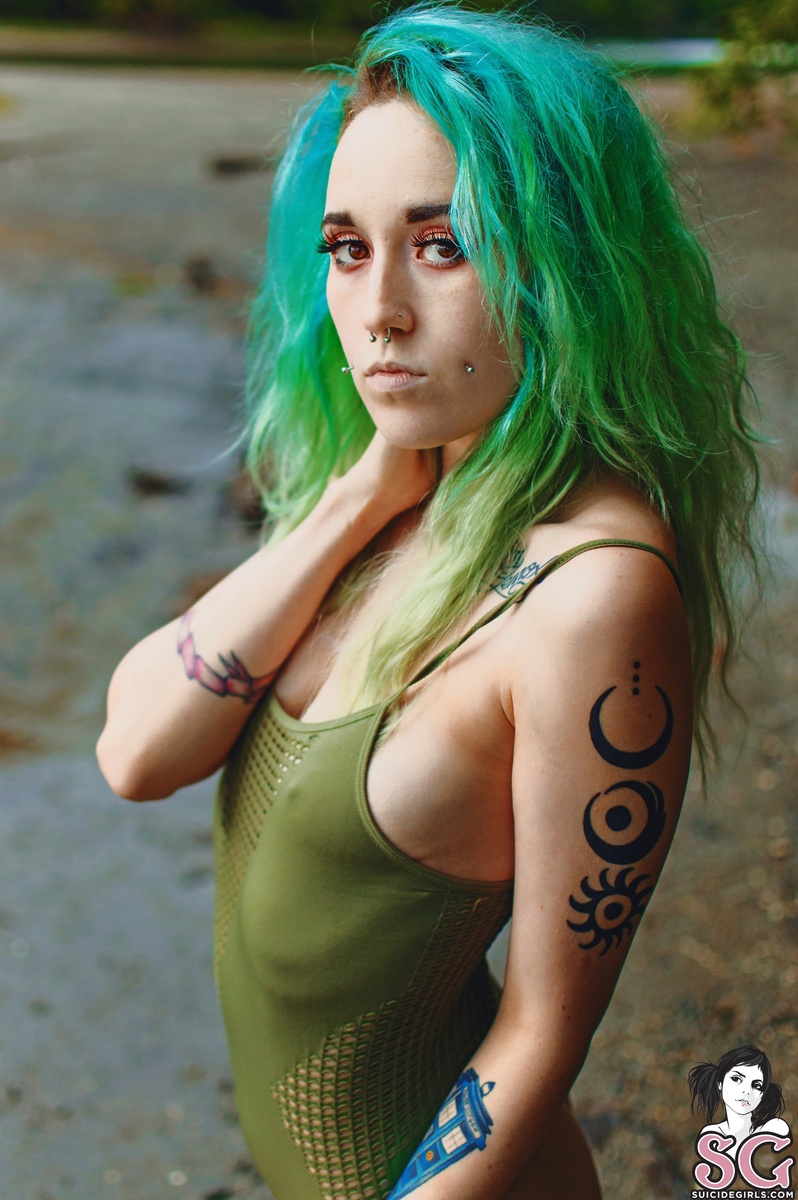 enjin-whatabeach-09.jpg