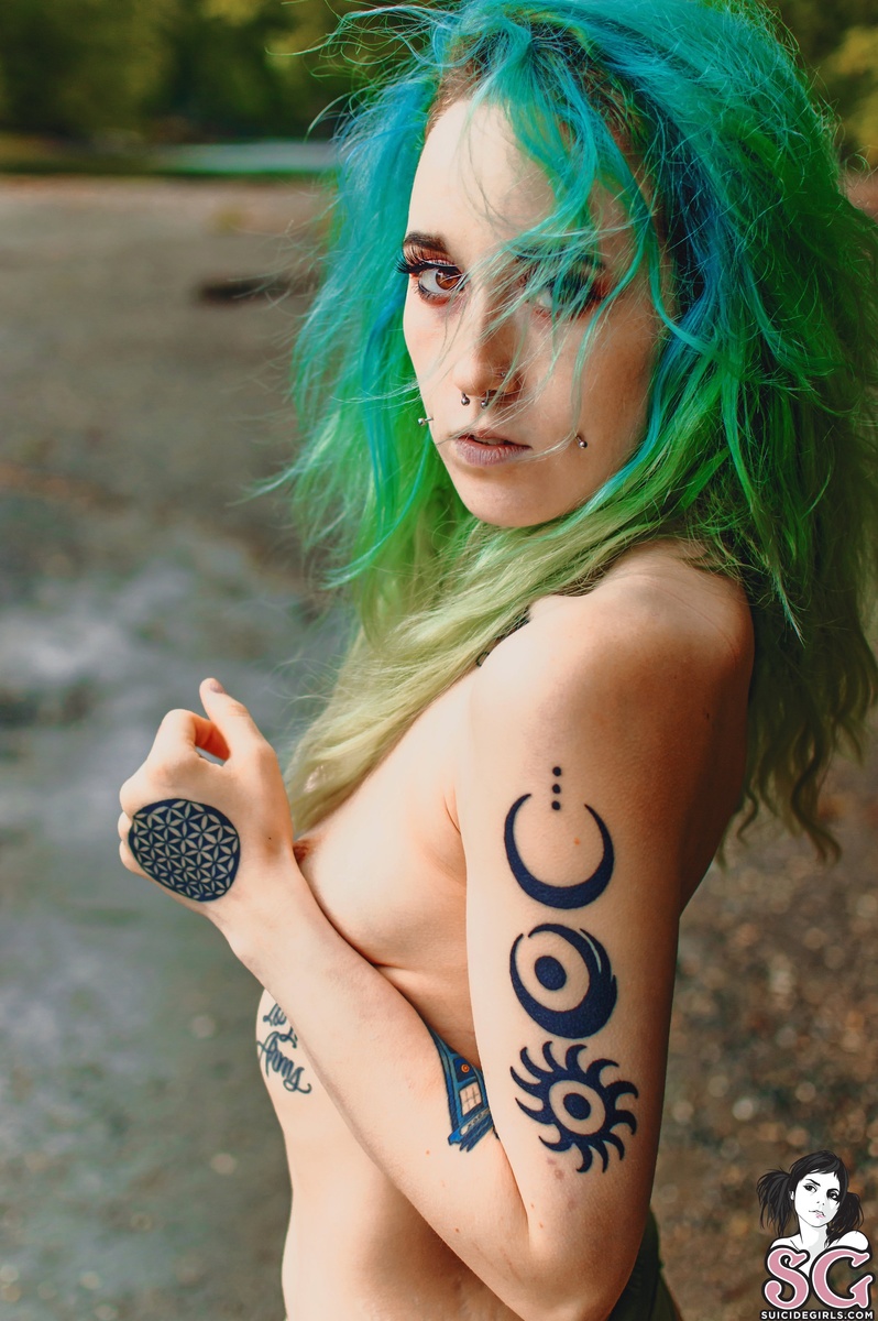enjin-whatabeach-13.jpg