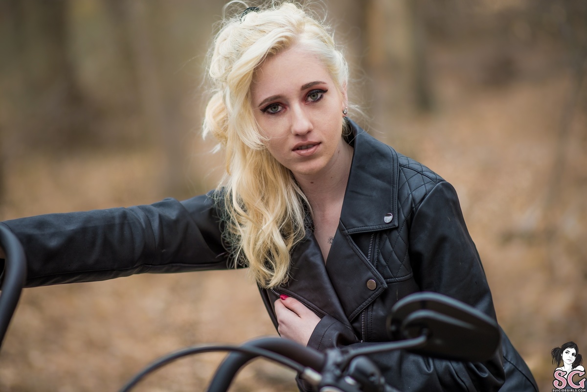 havenwaves-roadlesstraveled-03.jpg