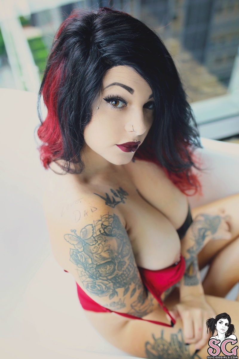sultry-riskywithsultry-13.jpg