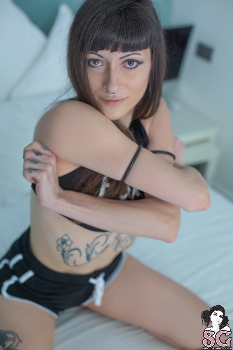 suicidolllilith-sweetdreamsaremadeofthis-05.jpg