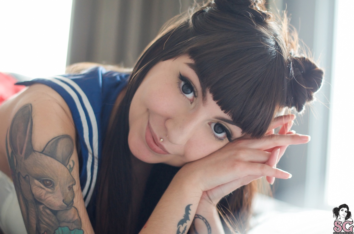 faux-magicalgirl-03.jpg
