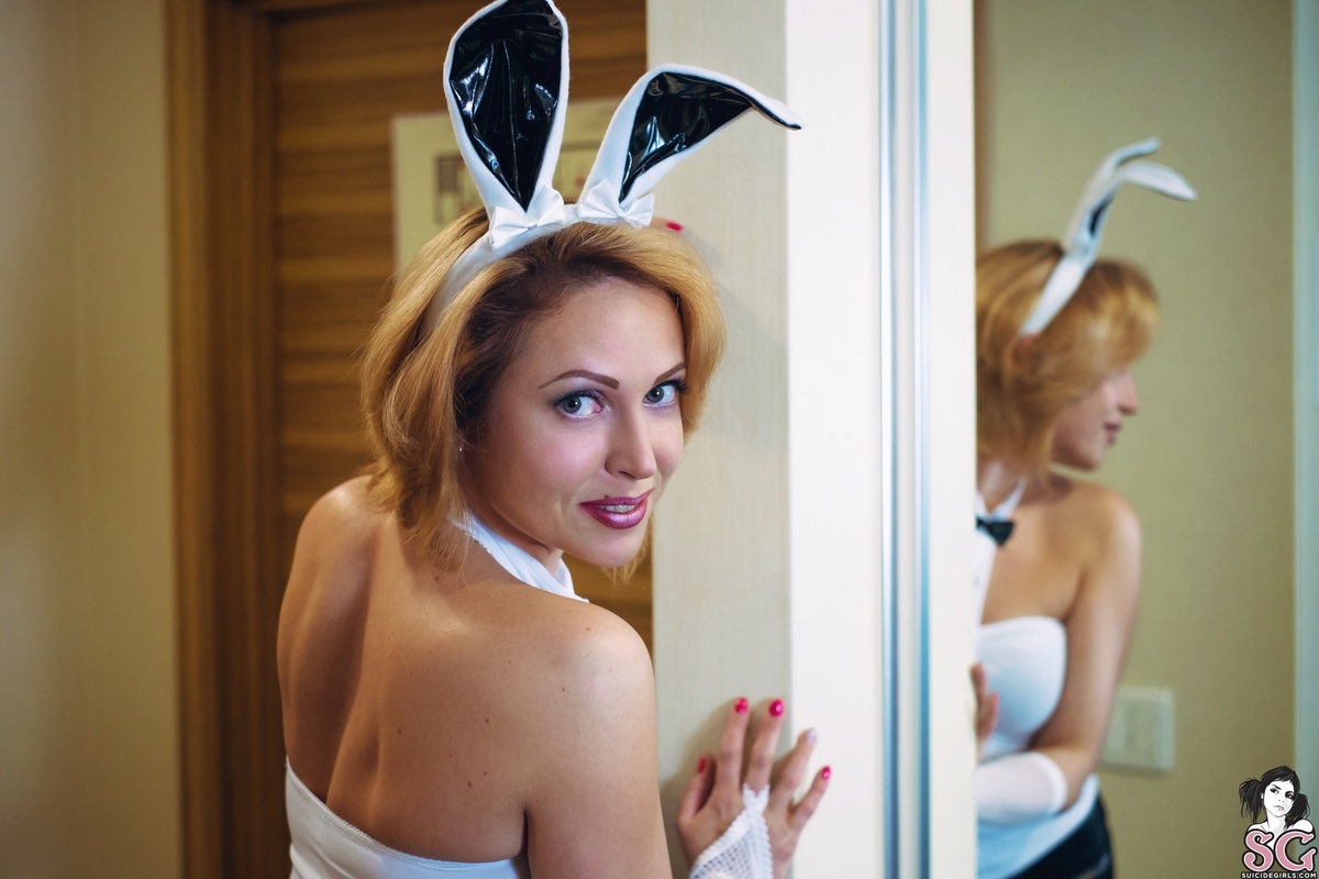 scarletjam-chairforrabbit-01.jpg