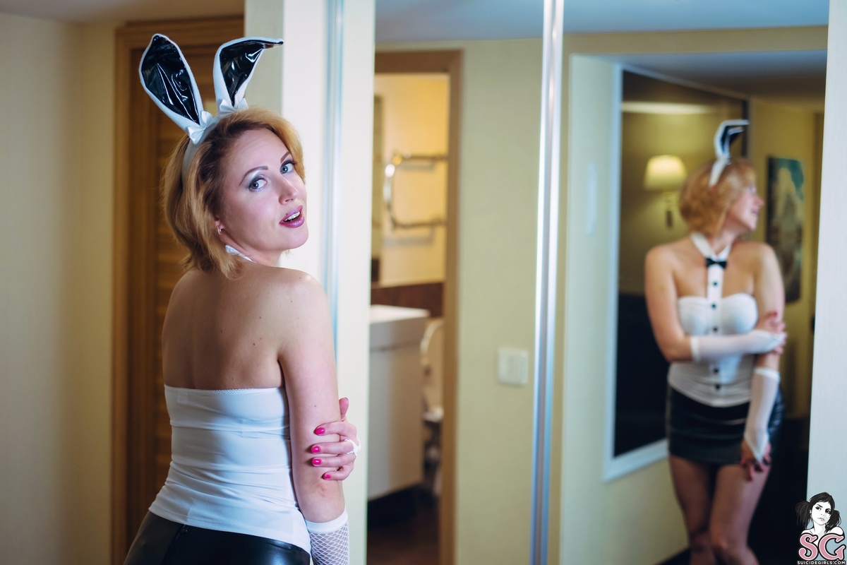 scarletjam-chairforrabbit-03.jpg