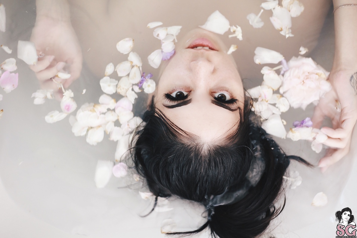 minagail-delicate-29.jpg