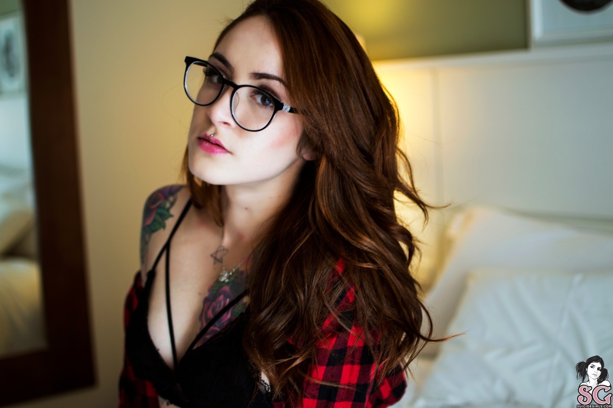 naxx-romanticdreams-01.jpg