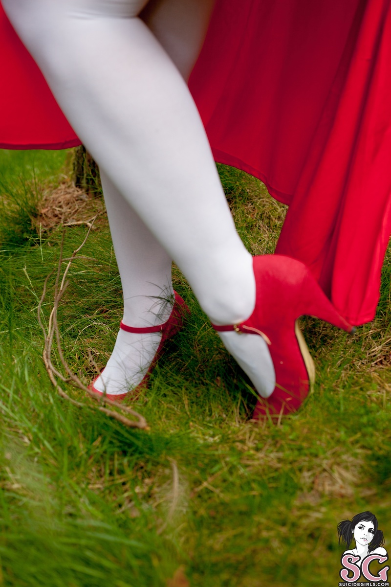 viellaviva-littlered-05.jpg