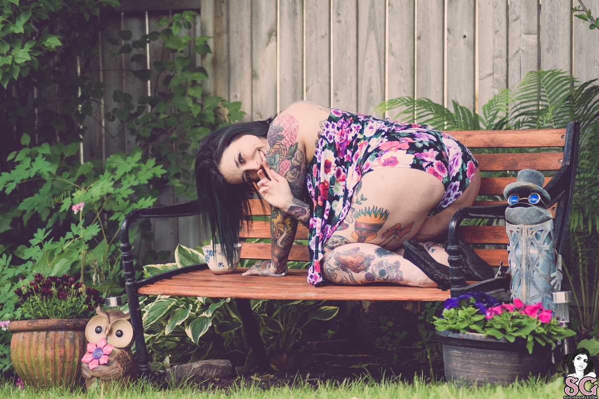 jessacat-gardenparty-13.jpg