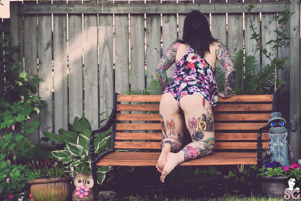 jessacat-gardenparty-15.jpg