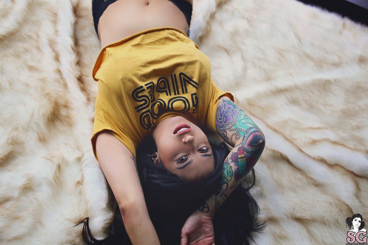 grenadinerose-goodvibes-09.jpg
